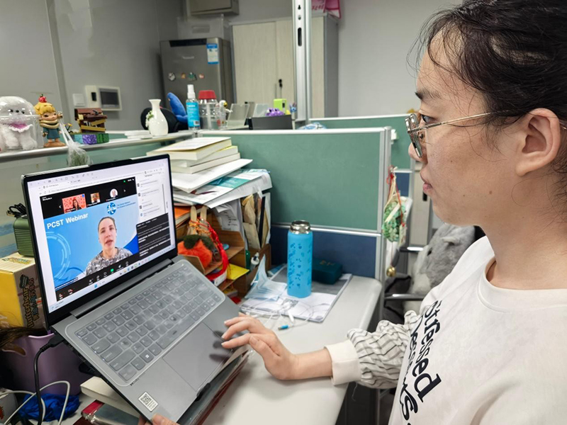 PCST student member Yan Ruyu participating in the online Barcamp